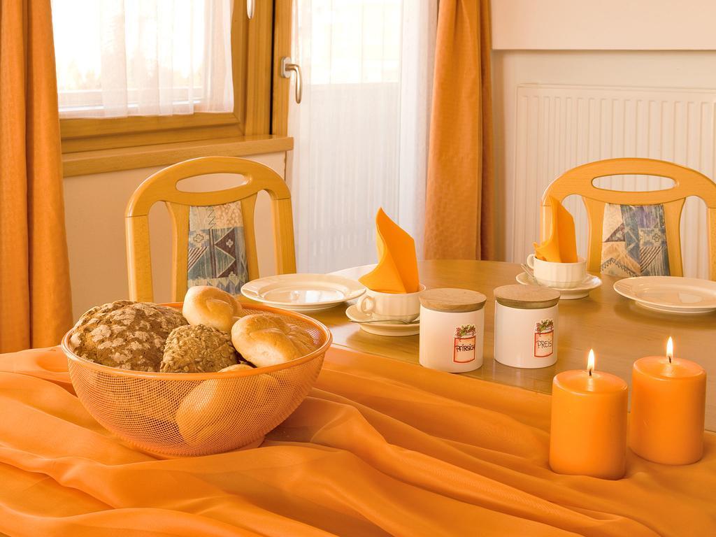 פלזס Appartements Erika מראה חיצוני תמונה