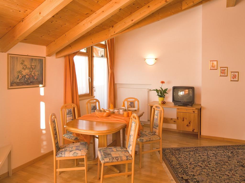 פלזס Appartements Erika מראה חיצוני תמונה