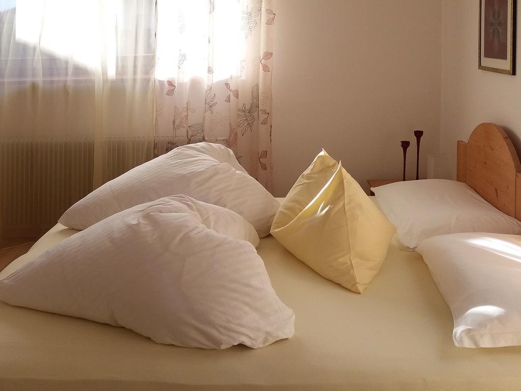 פלזס Appartements Erika מראה חיצוני תמונה